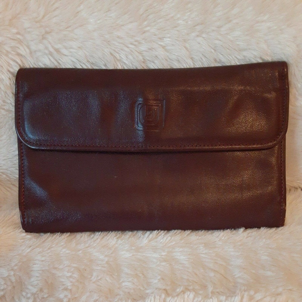 Amity Women's Wallet Napa Leather. 7 in x 4 in
